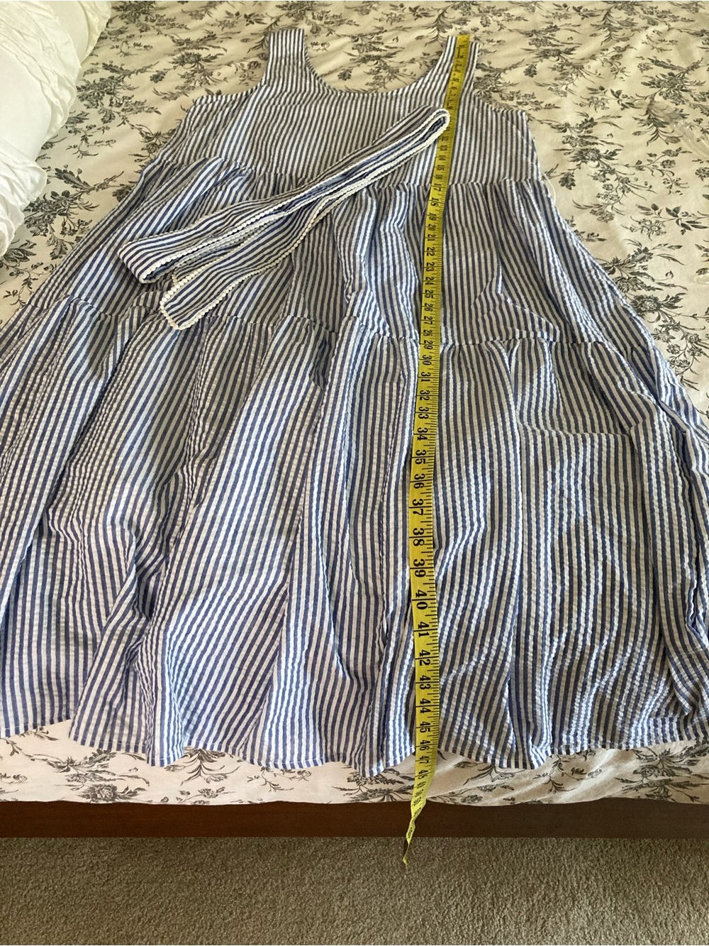 Kiel James Patrick / Seaside blue striped seersucker tiered Midi Sundress - Picture 11 of 14
